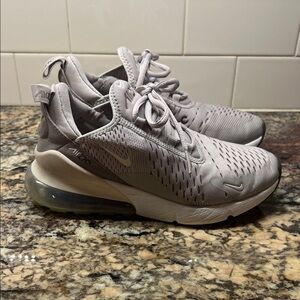 Nike Air Max 270 Light Gray Sneakers